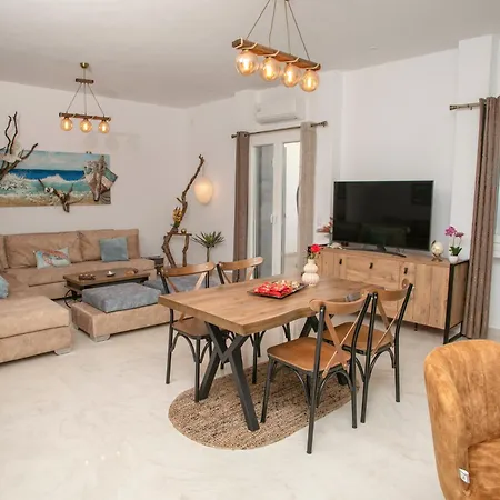 Βίλα Galanos Krotiri